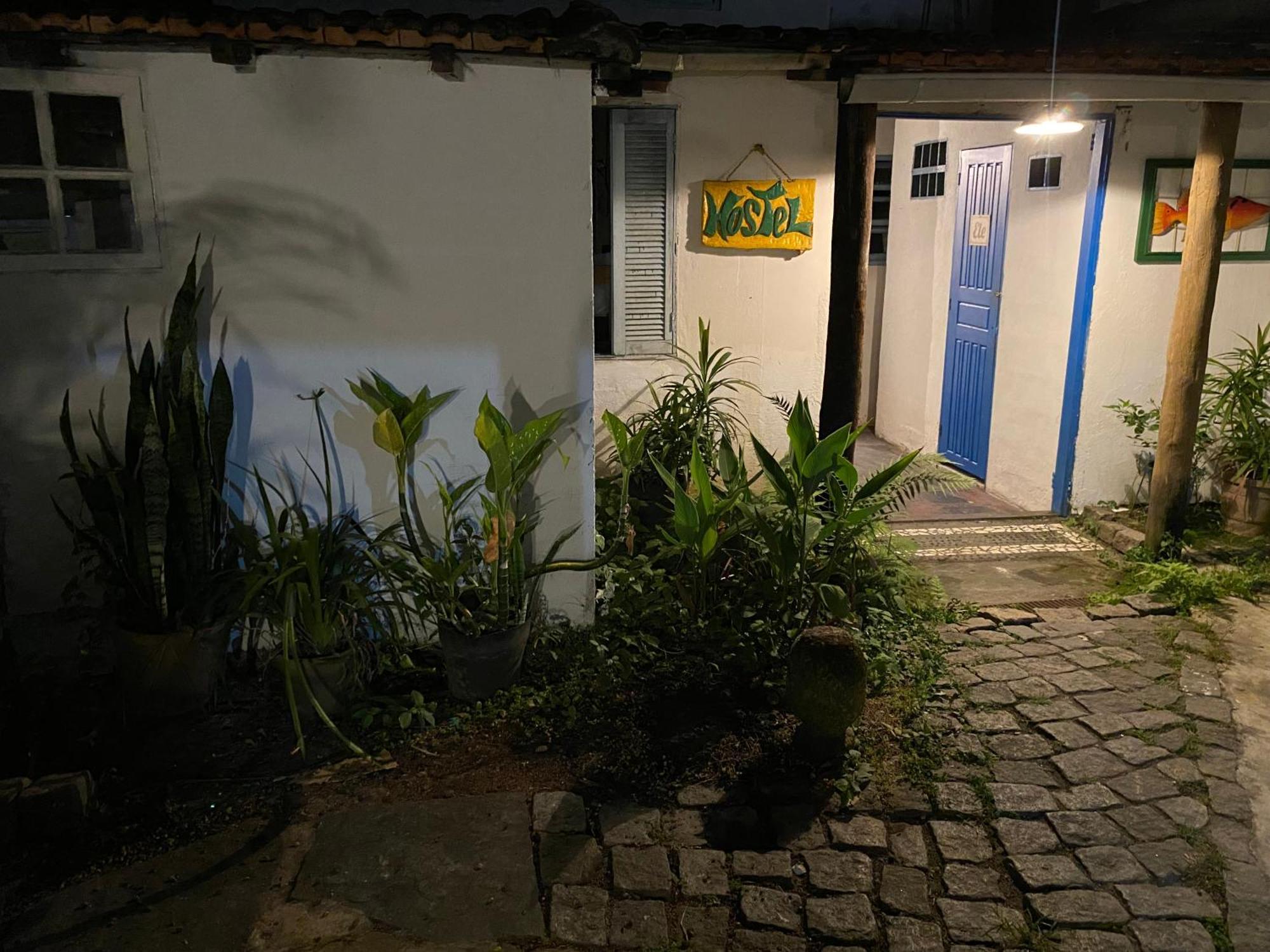 Casa Lee Hostel Парати Экстерьер фото